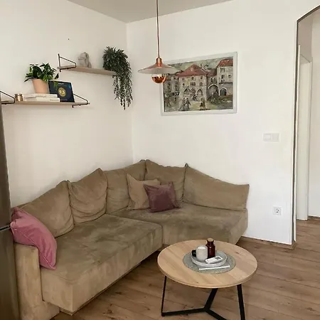 Apartment Ria *